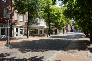 Innenstadt Stade, Straße Pferdemarkt in Richtung Holzstraße, Mai 2020