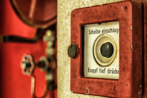 Feuermelder zum Auslösen des Alarms bei Feuer - Ehrenamt Feuerwehr